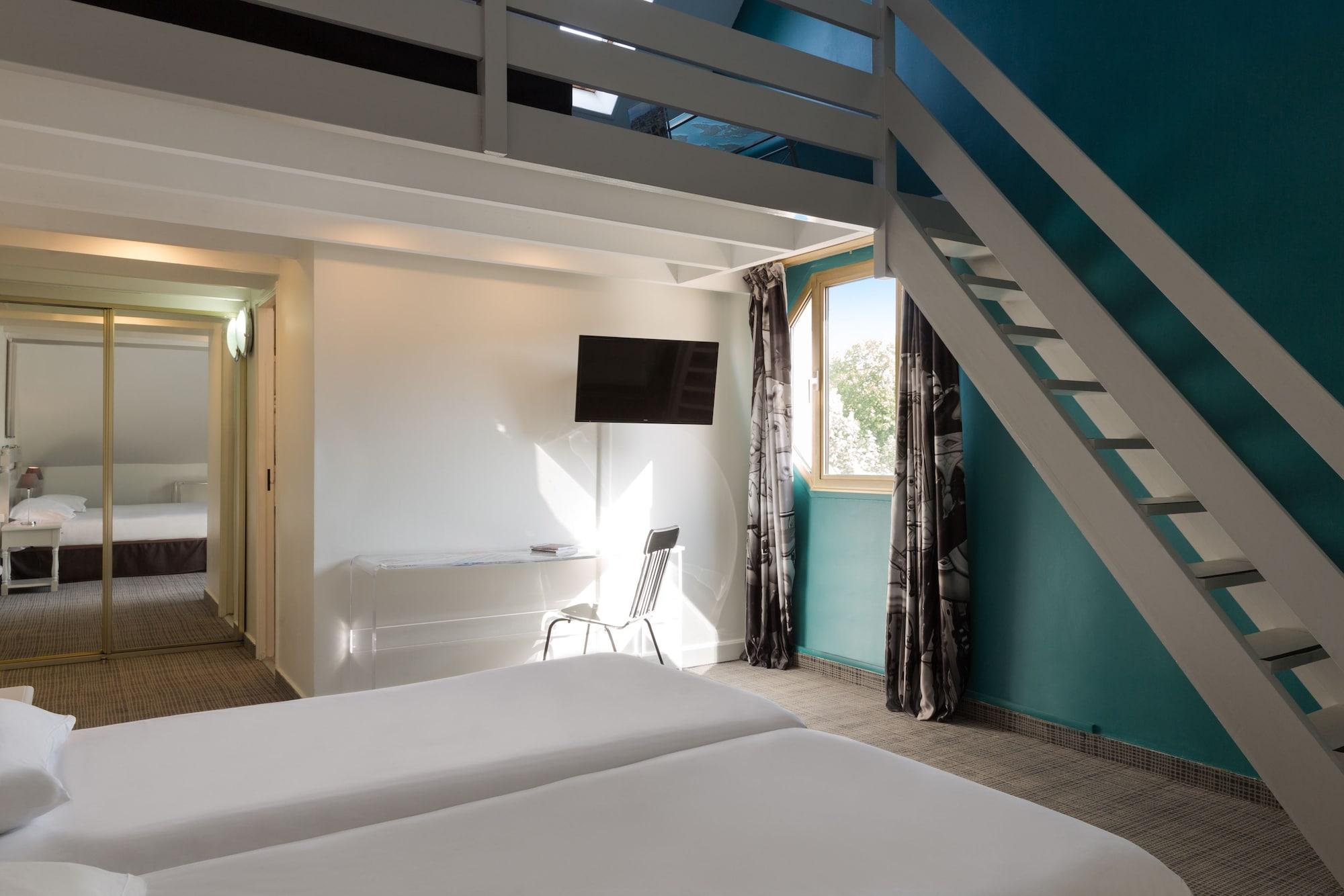 Hotel Le Cardinal Rueil Centre Zewnętrze zdjęcie