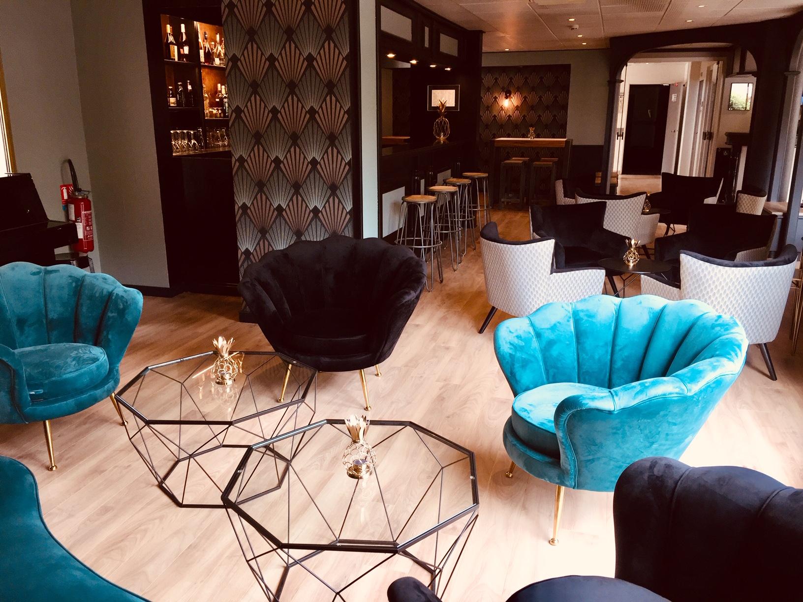Hotel Le Cardinal Rueil Centre Zewnętrze zdjęcie
