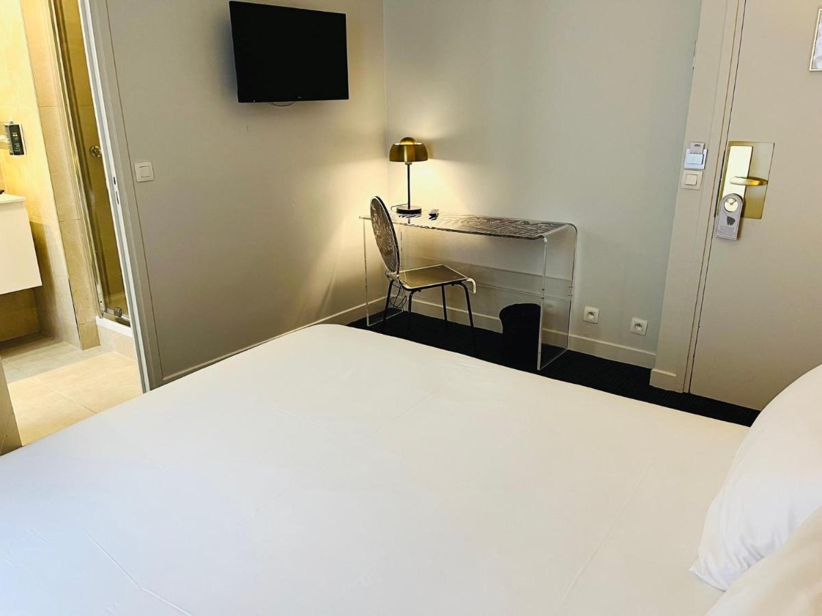 Hotel Le Cardinal Rueil Centre Zewnętrze zdjęcie