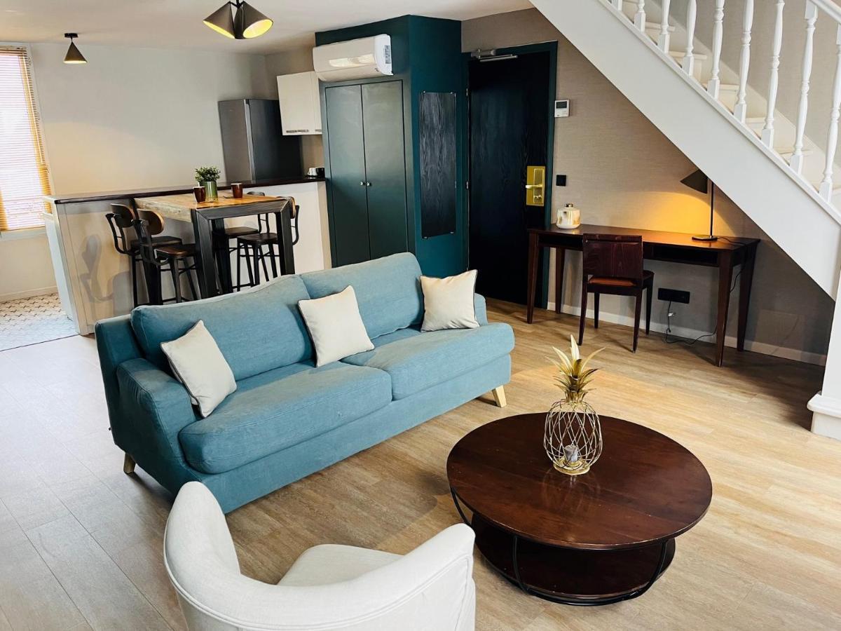 Hotel Le Cardinal Rueil Centre Zewnętrze zdjęcie